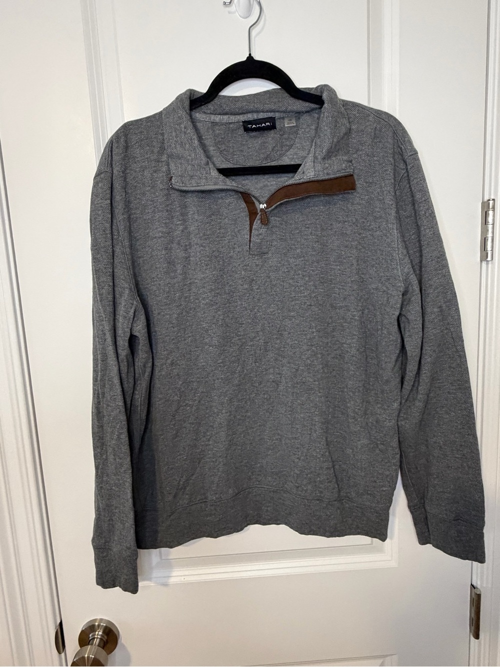Tahari Men's Gray Quarter-Zip Sweater with Brown Trim